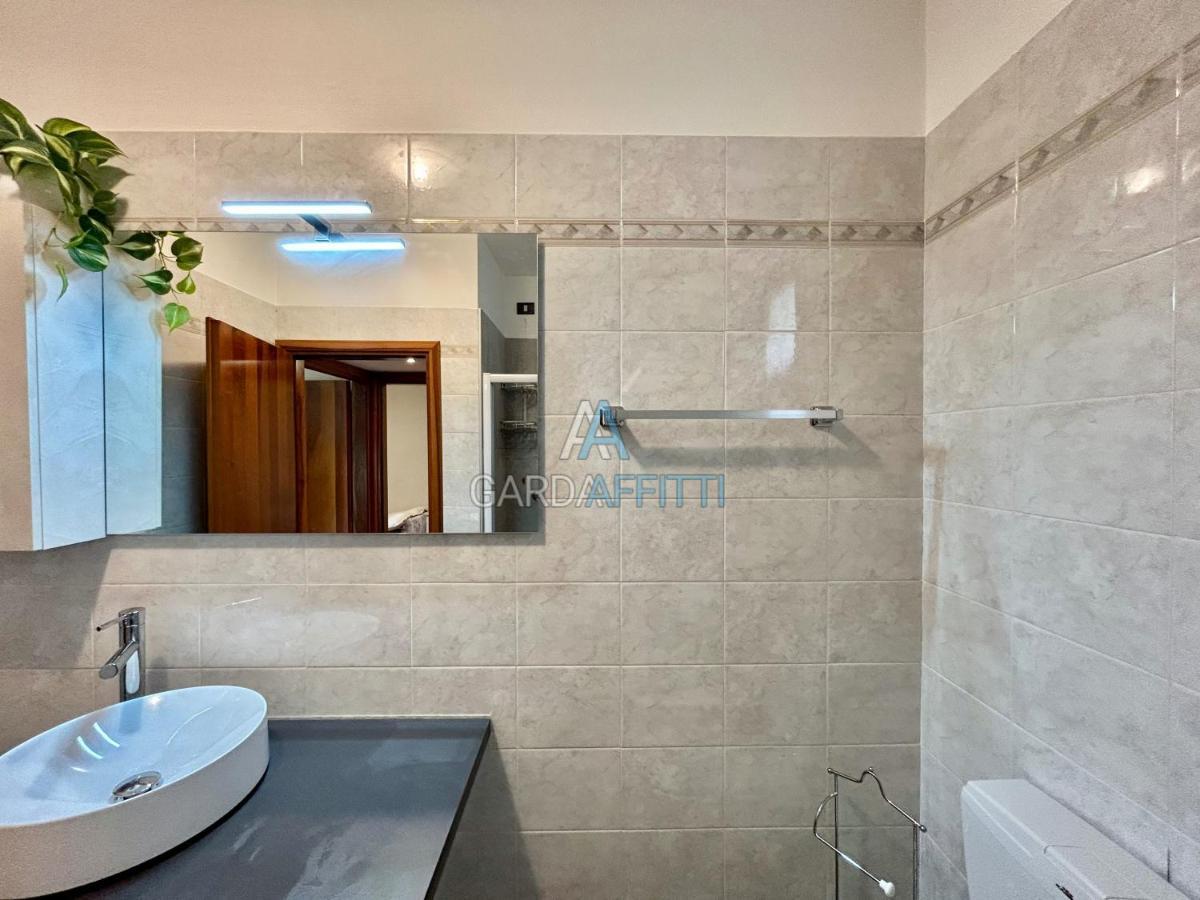 Perla Apartment - 3 Piscine E Un Bar - Desenzano Desenzano del Garda Kültér fotó
